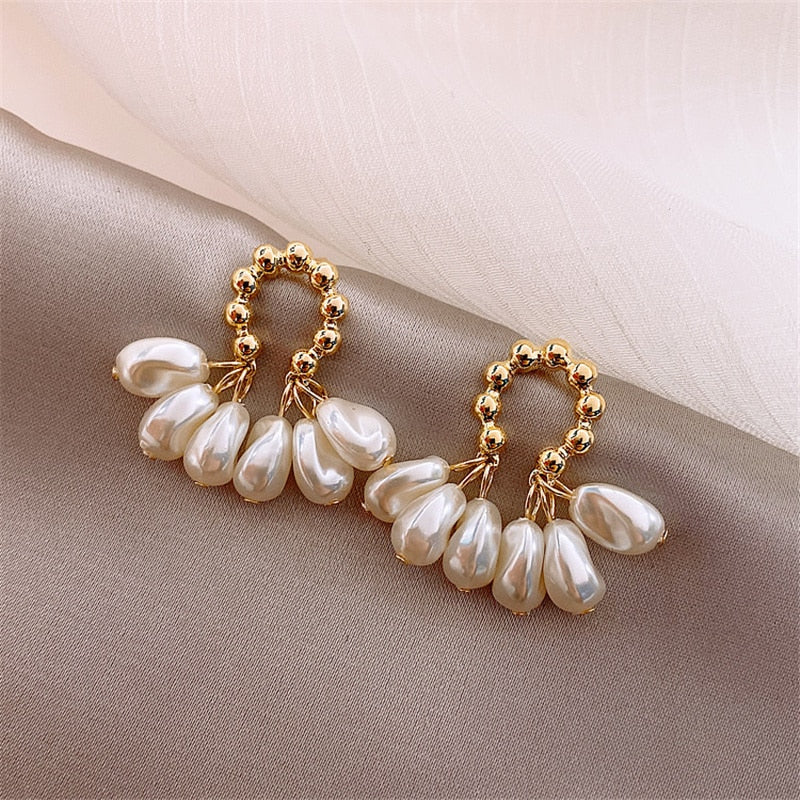 2025 Trend Simulation Pearl Long Earrings Female Moon Star Flower Rhinestone Wedding Pendant Earrings Fashion Korean Jewelry Earrings
